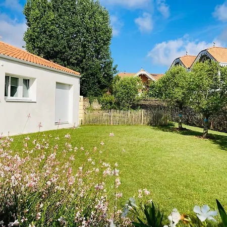Le Clos De Jade - Appt 3 Etoiles Avec Piscine Partagee Apartman Pornic